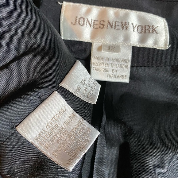 Jones New York Zip Front Jacket - Picture 10 of 11